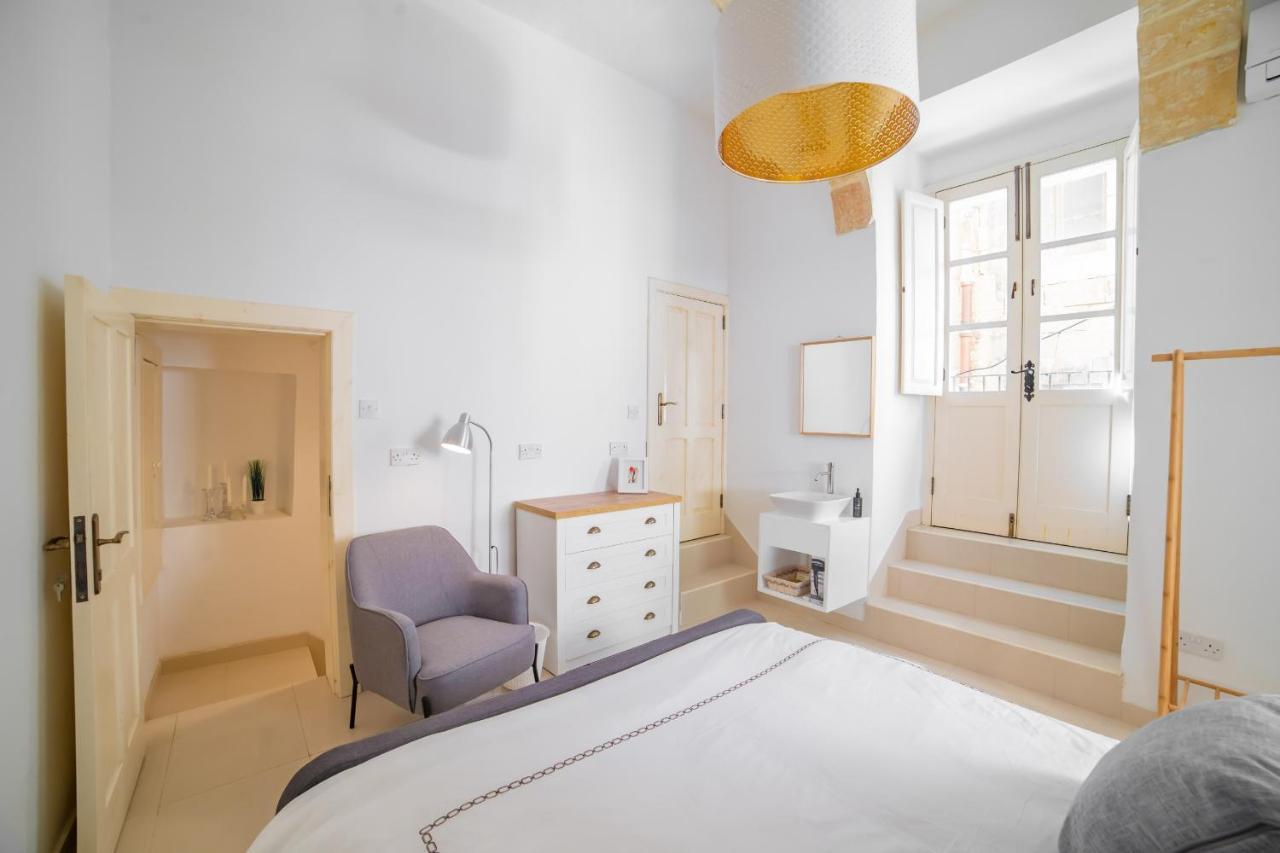 Carmelita Maisonette La Valletta Esterno foto