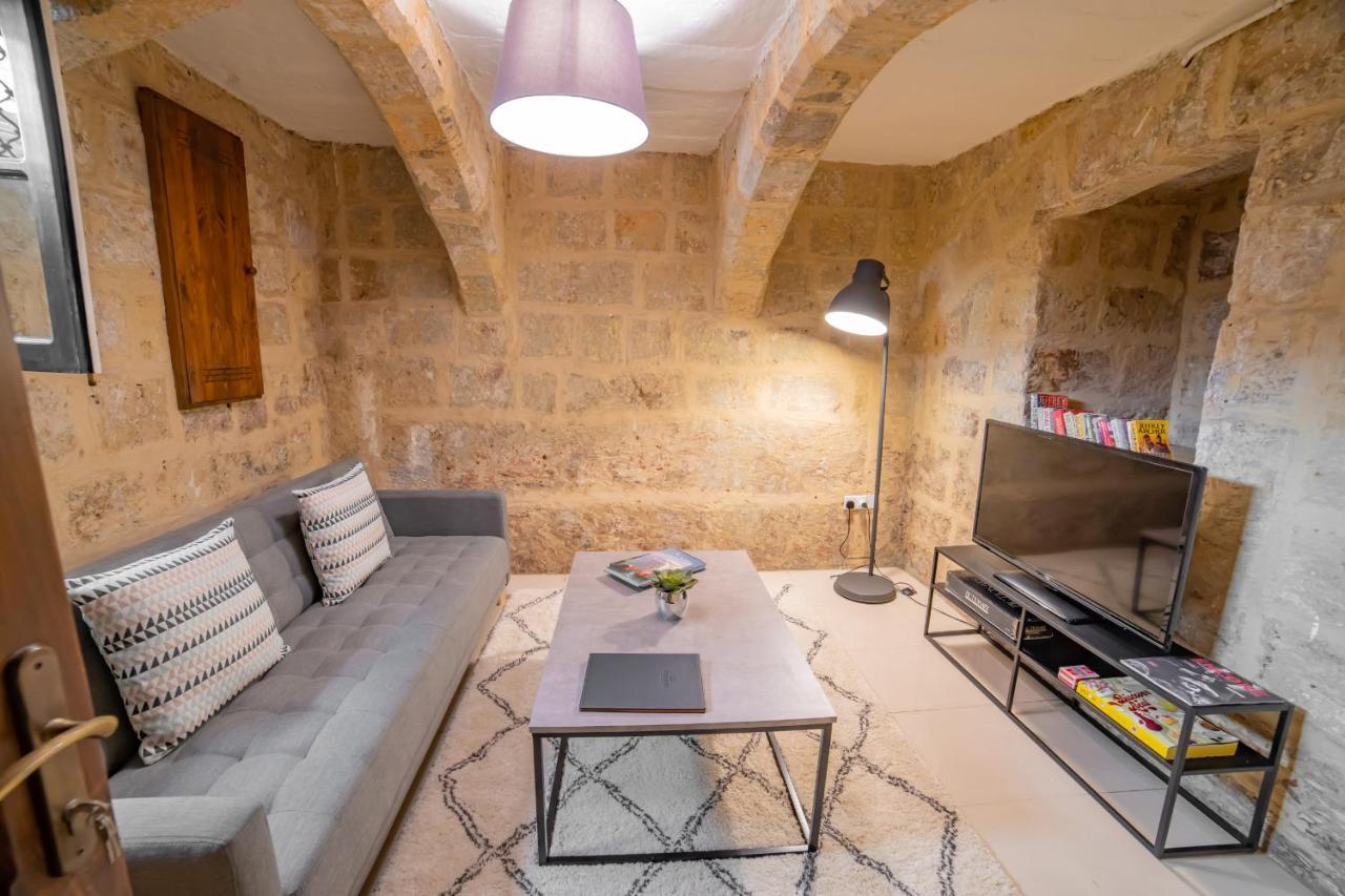 Carmelita Maisonette La Valletta Esterno foto