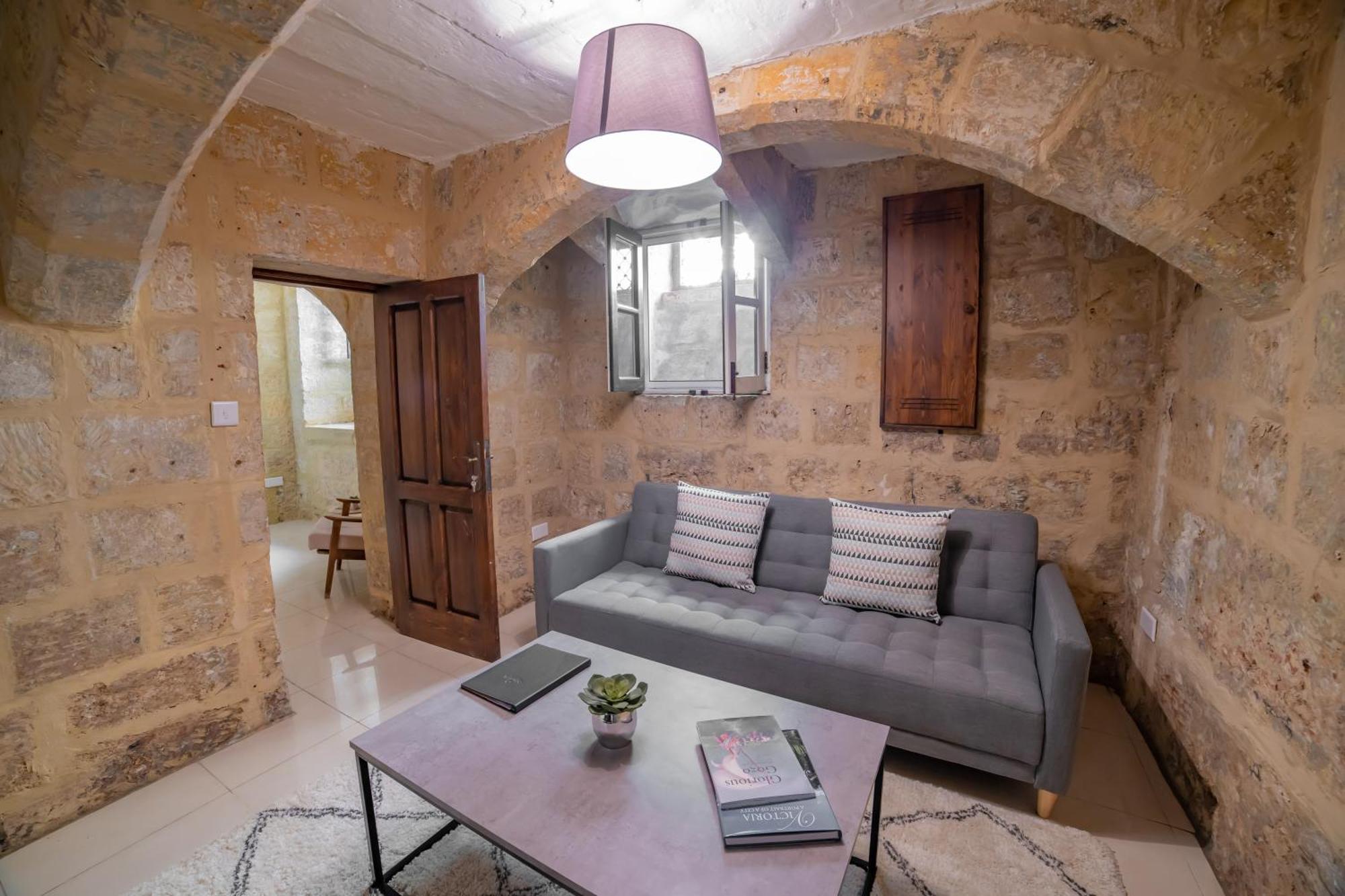 Carmelita Maisonette La Valletta Esterno foto