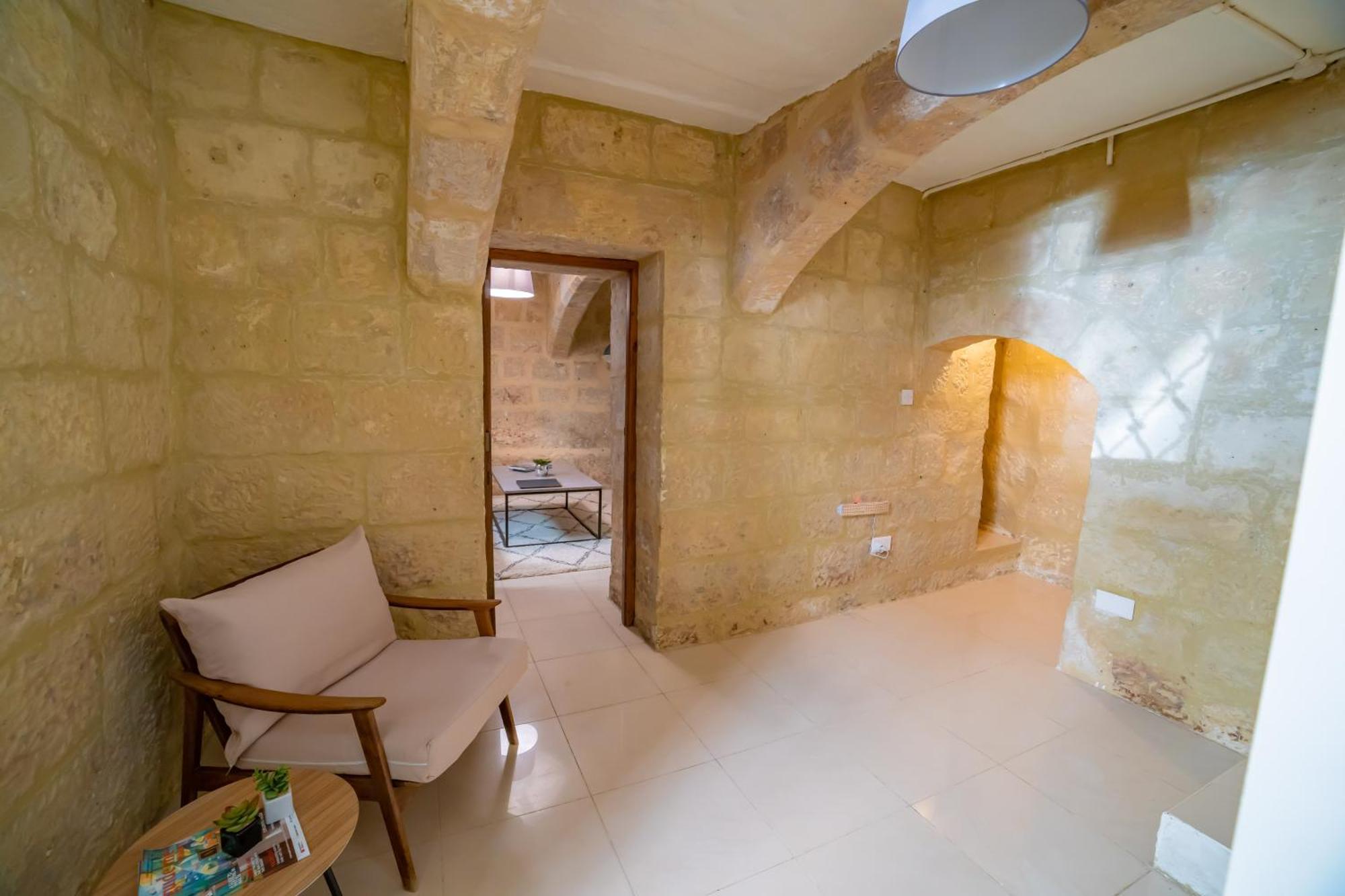 Carmelita Maisonette La Valletta Esterno foto