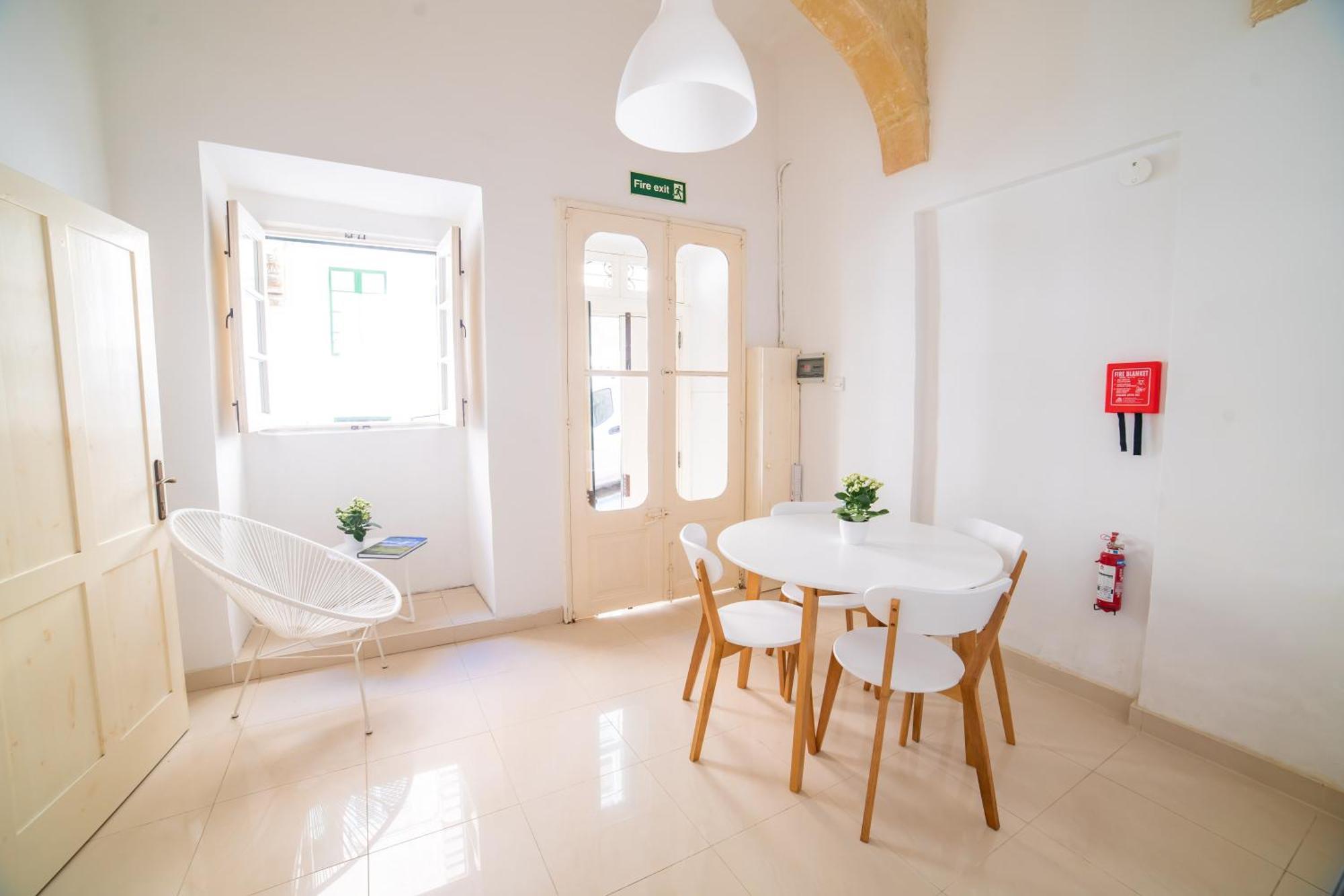 Carmelita Maisonette La Valletta Esterno foto